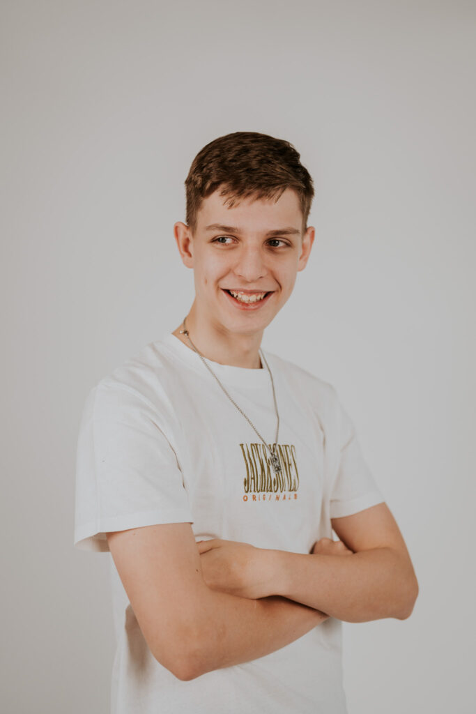 Scolu_Gymnasium_Portraits-6 Scolu_Gymnasium_Portraits-6